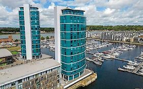 Heronsgate Gh016